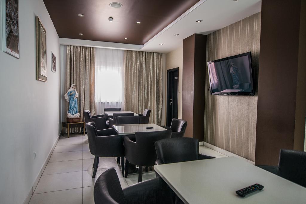 Hotel Lux Međugorje Zewnętrze zdjęcie
